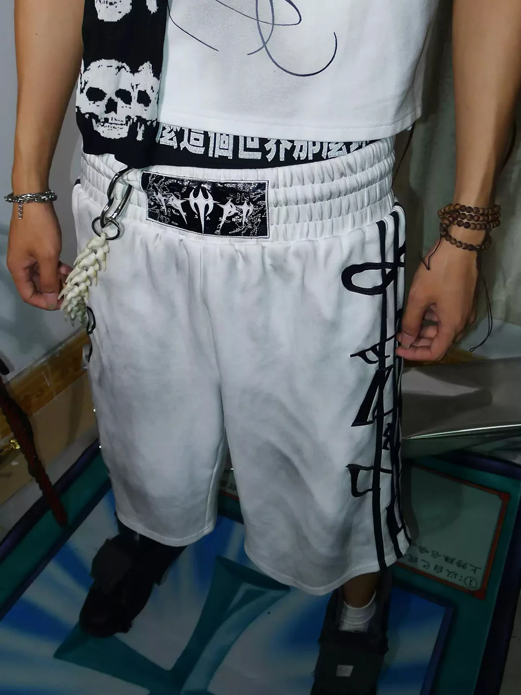 FvvKsasnss | Embroidered Music Note Boxing Shorts