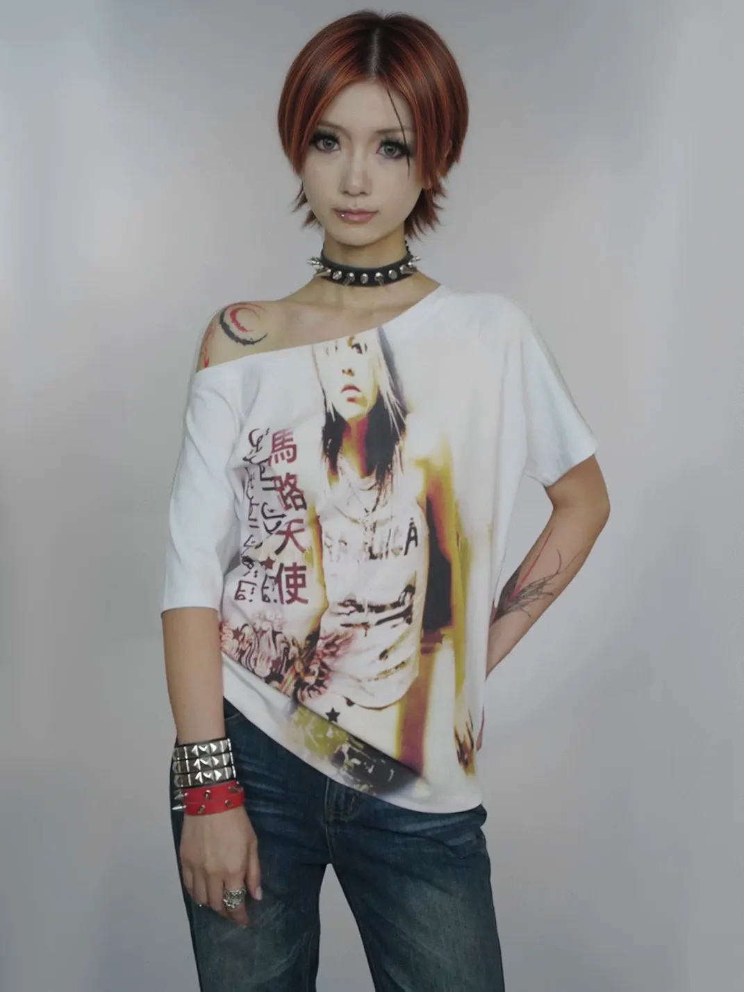 WEBBAR | Y2K Off-Shoulder T-Shirt