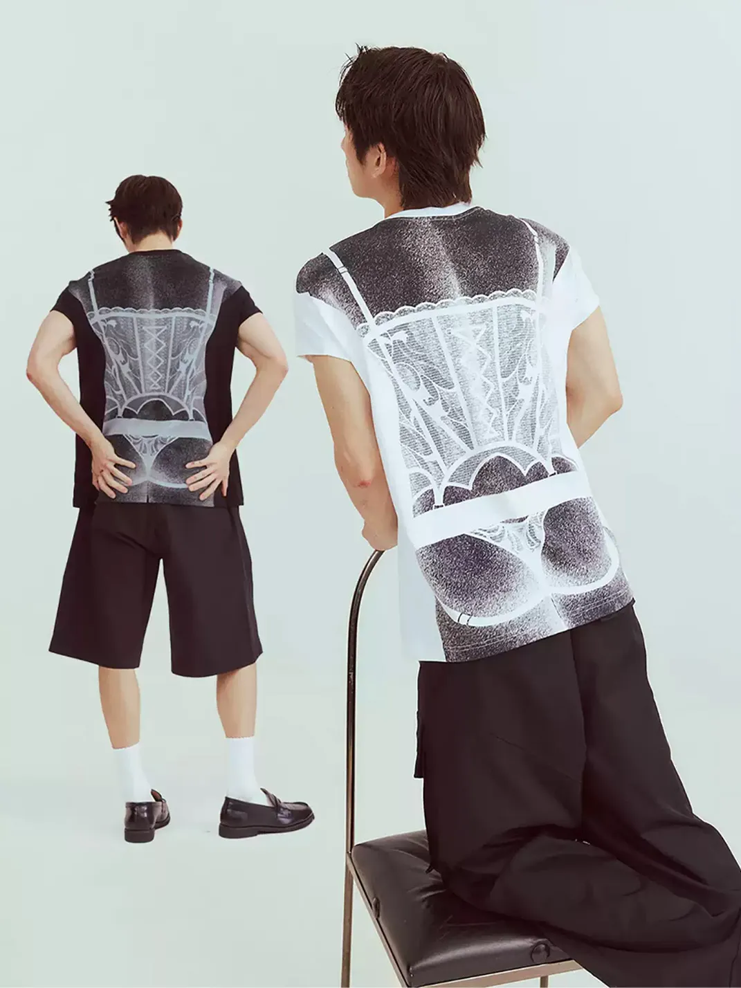 KADAKADA | Sculptural Granule Back Print Relaxed T-Shirt