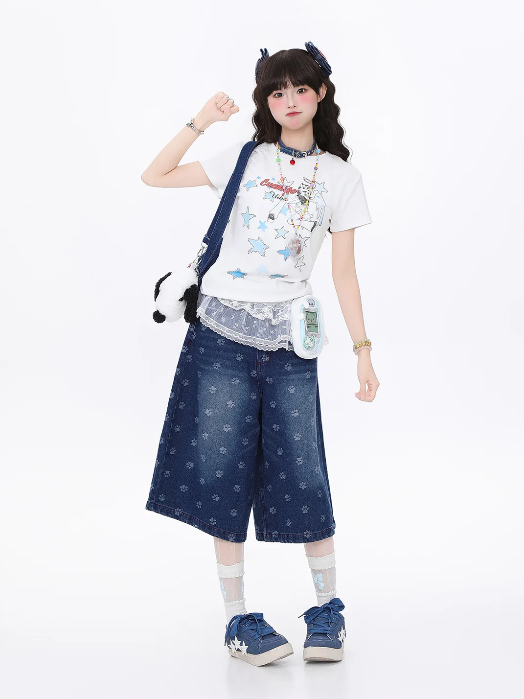 Languid Park | Star Letter Fitted Graphic T-Shirt