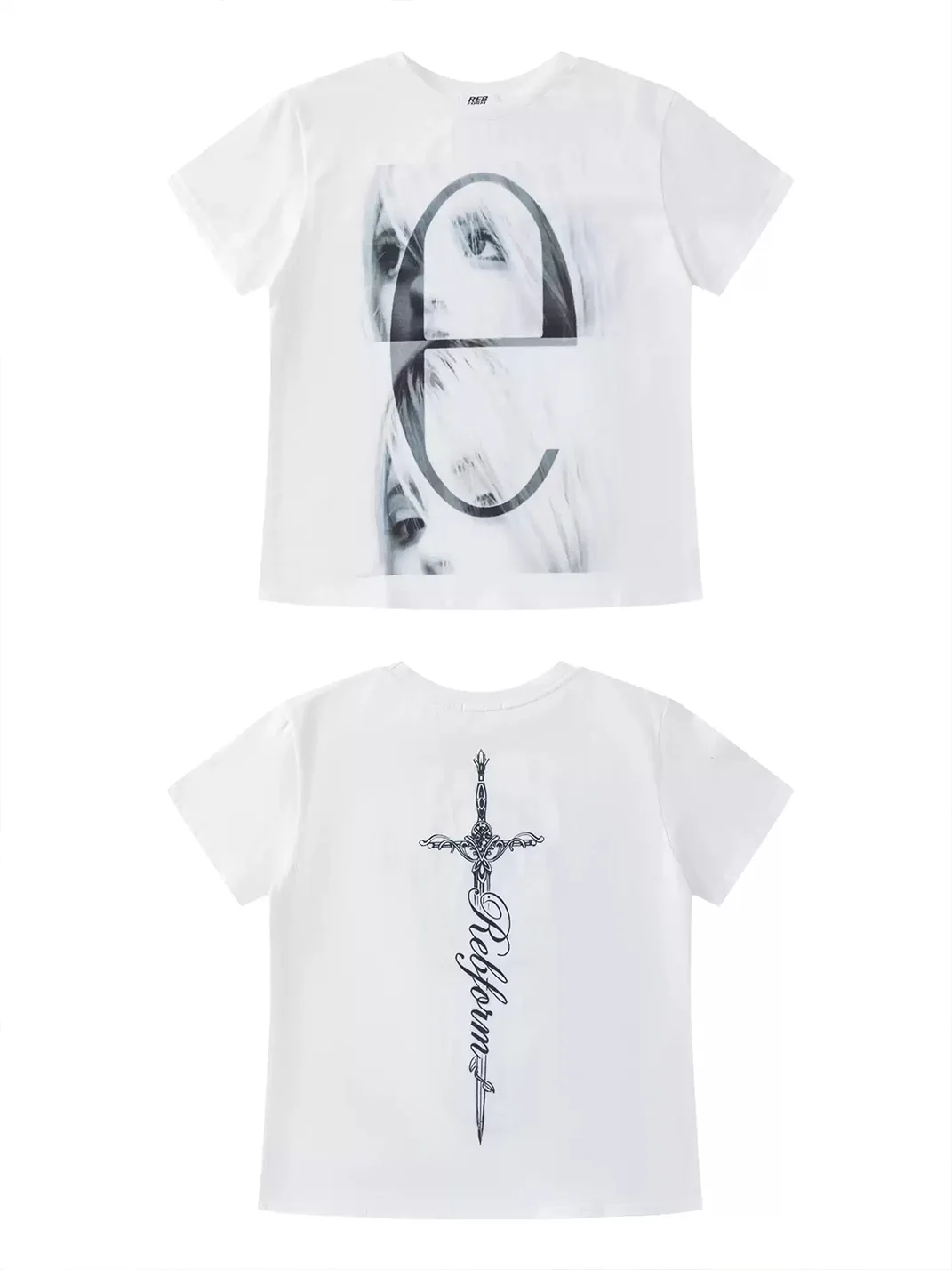 Reb form | 2000s Short Sleeve T-Shirt