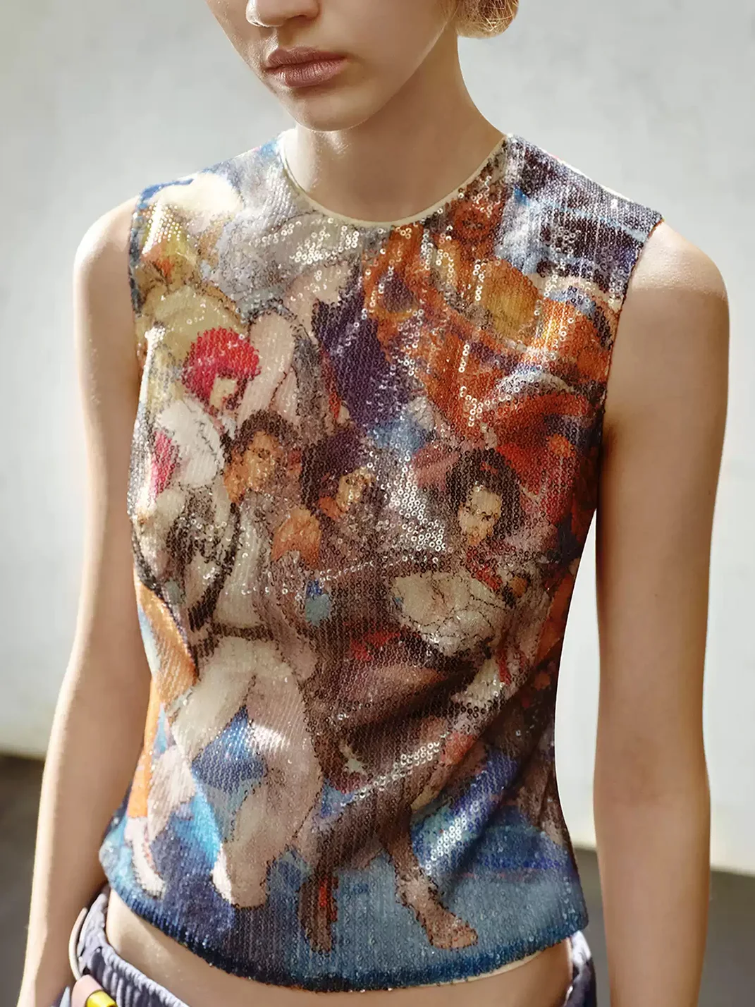 TRINITE | Sequin Newspaper and Game Print Tank Top