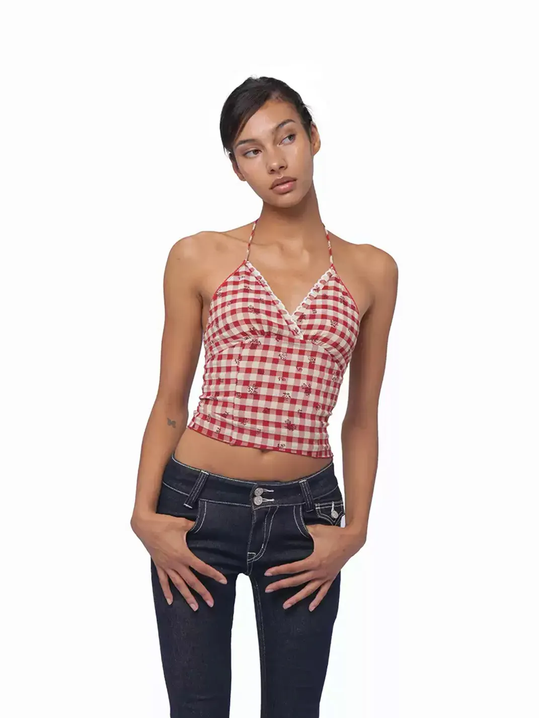 SweetChilling | Embroidered Halter Cropped Top