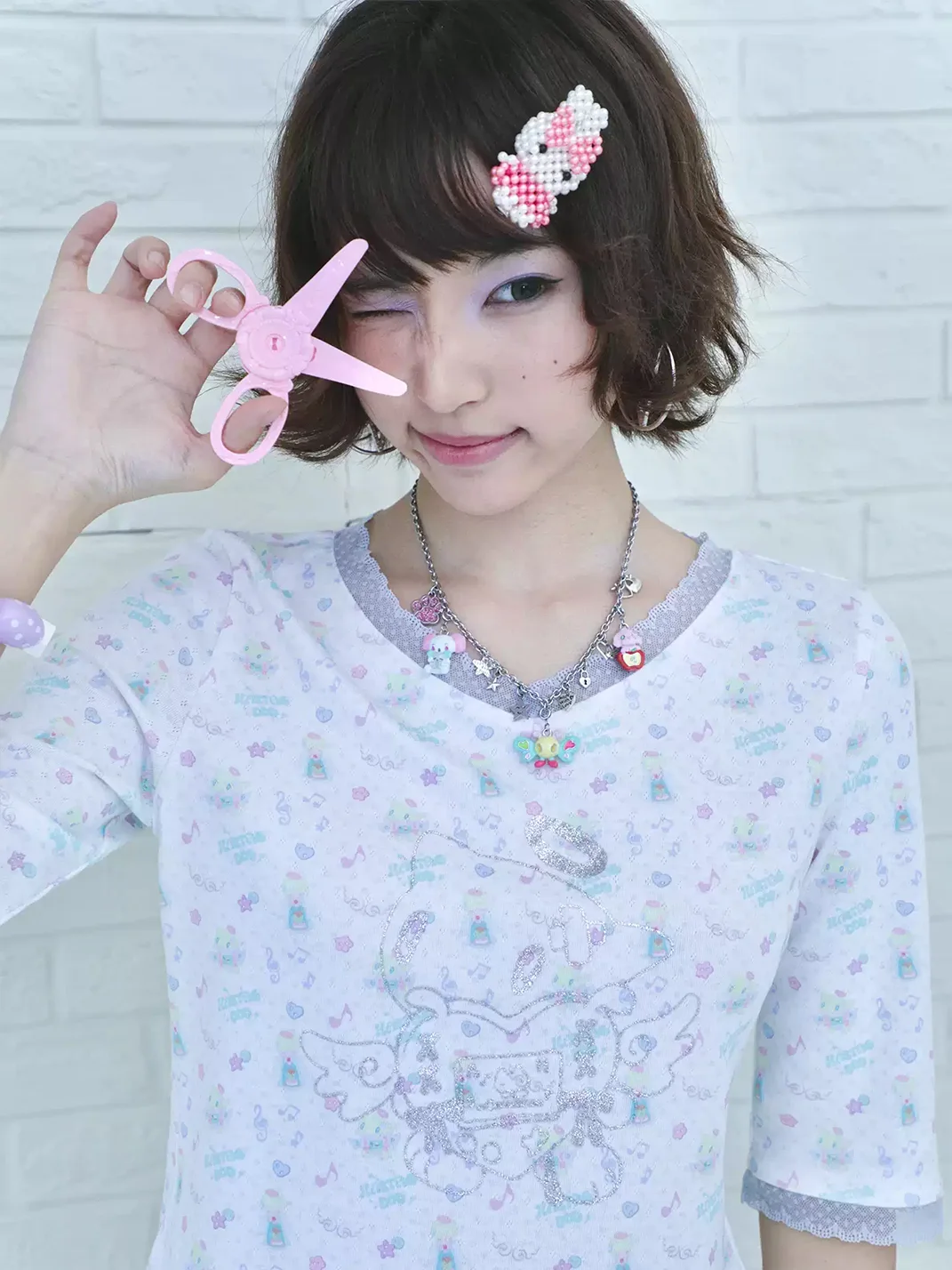 Hashtag DDD | Y2K Angel Cat Polka Dot V-Neck Three-Quarter Sleeve T-Shirt