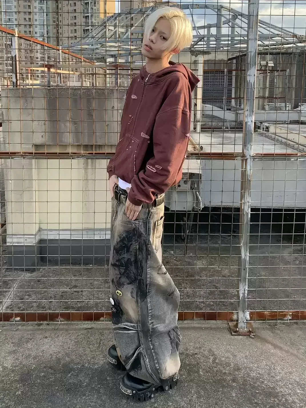 EMOBROTHER | Distressed Oxidized Stain Wide-Leg Jeans