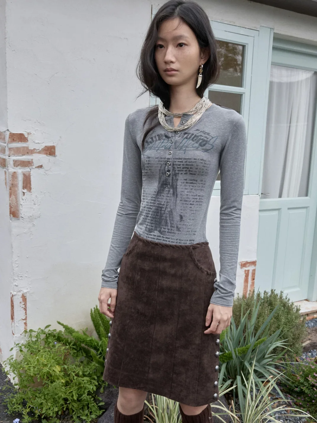 1JINN STUDIO | Vintage Suede Rivet High-Waisted A-Line Midi Skirt