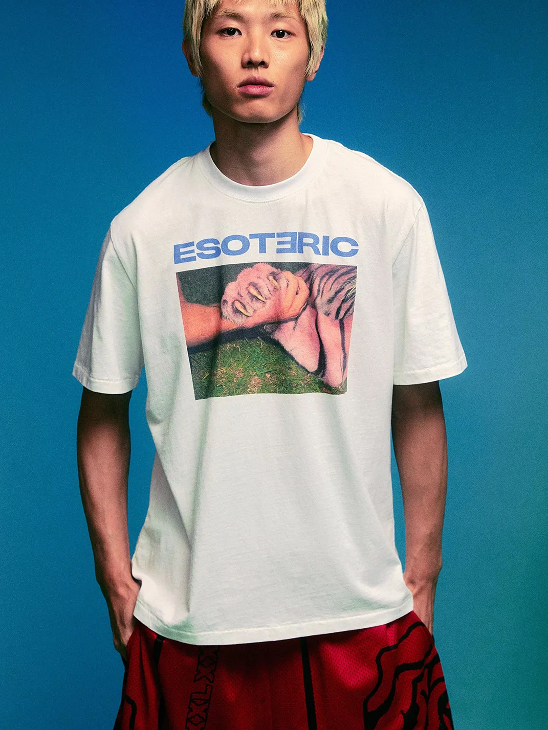 ESOTERIC THING | Photo Print Washed T-Shirt