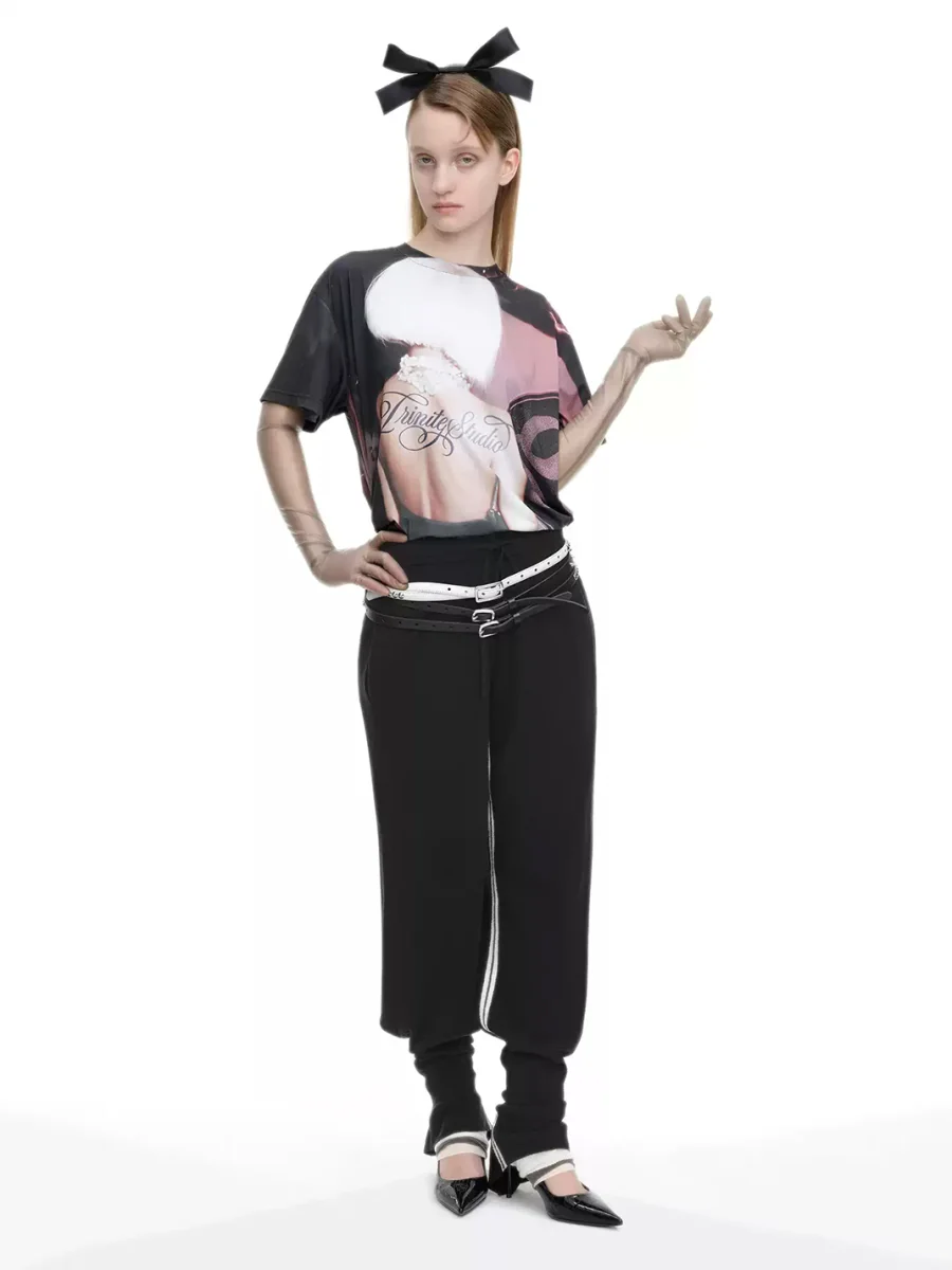 TRINITE | Backstage Image Graphic Print T-Shirt - 4