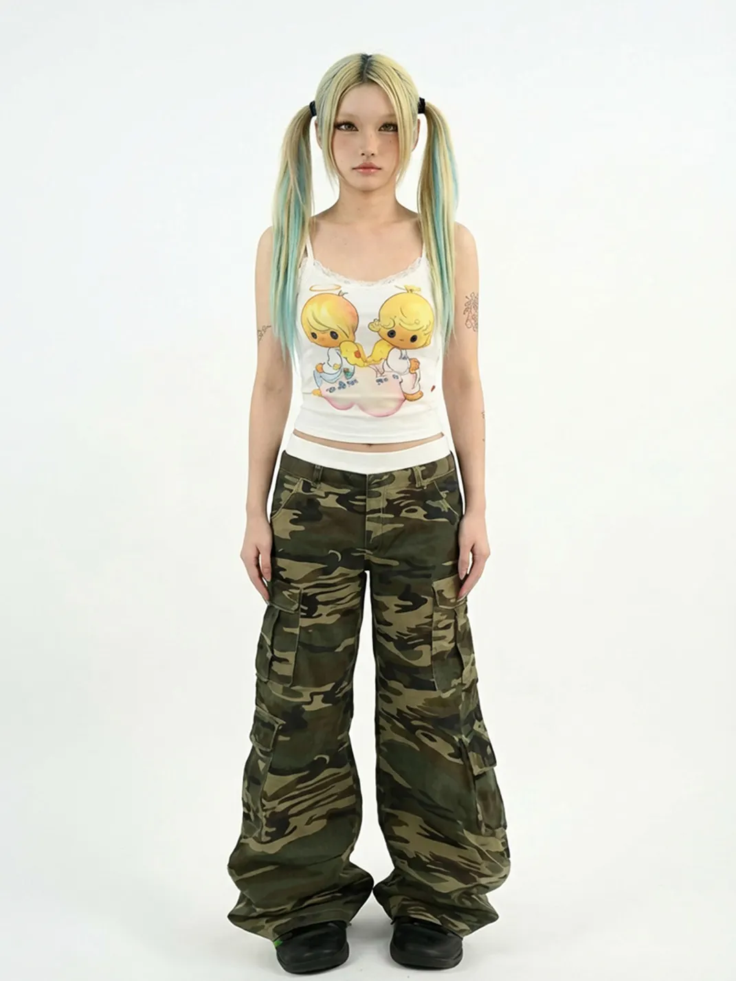 WEBBAR | Angel Cloud Graphic Lace Trim Tank Top
