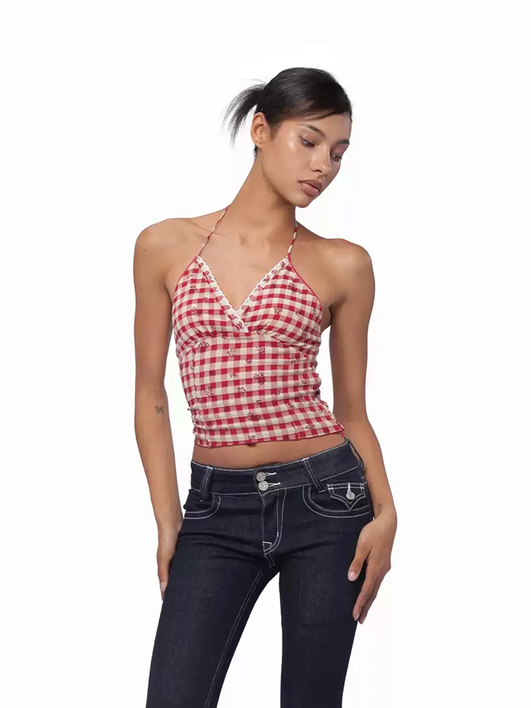 SweetChilling | Embroidered Halter Cropped Top