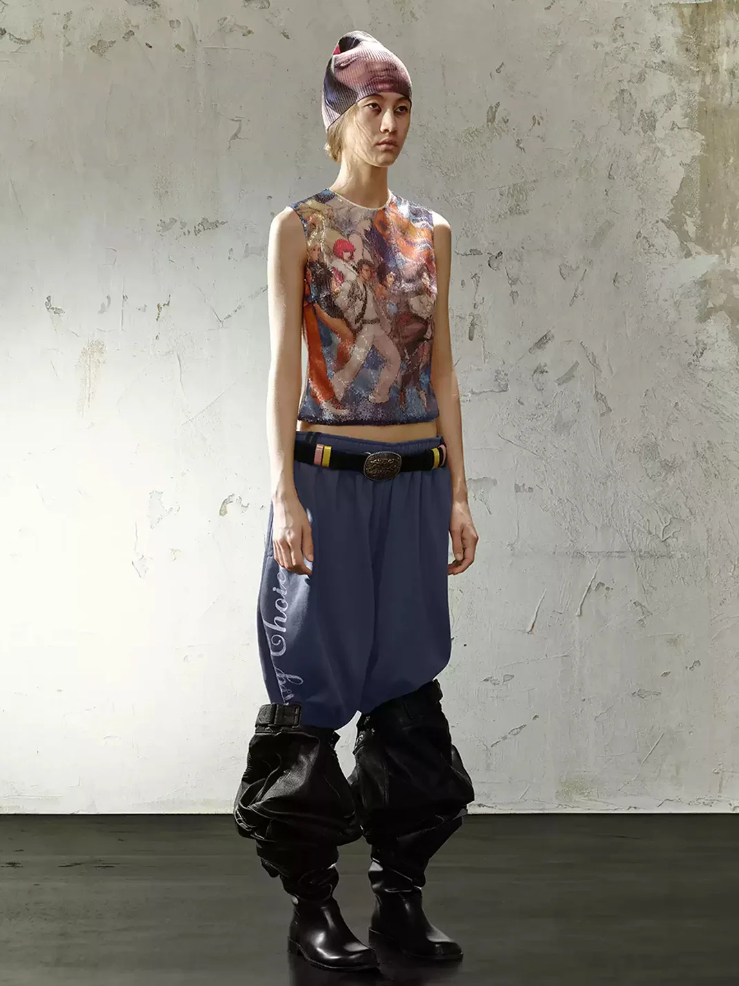 TRINITE | Sequin Newspaper and Game Print Tank Top