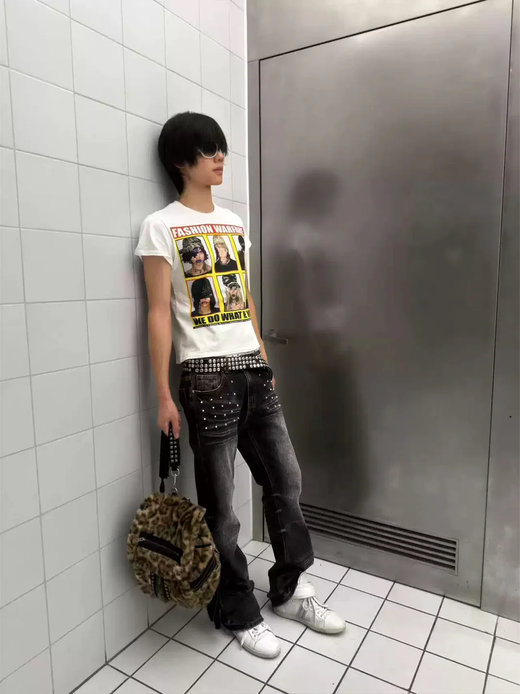 Reb form | Short Sleeve Graphic T-Shirt
