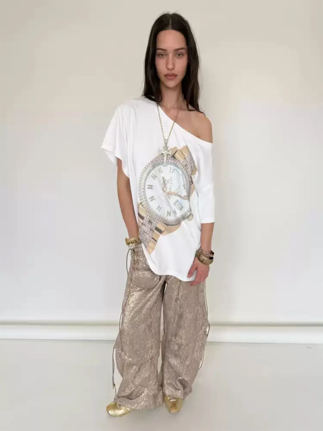 Nodress | Notime Watch Off-Shoulder Short-Sleeve T-Shirt