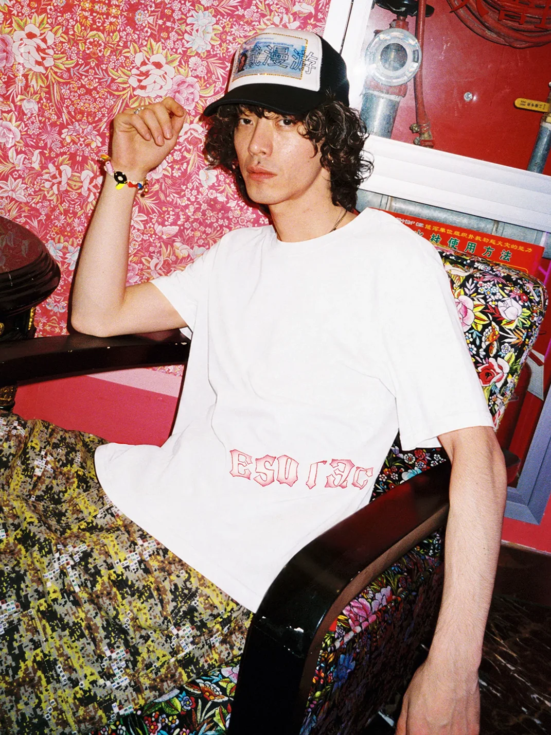 ESOTERIC THING | Collage Graphic Pocket T-Shirt