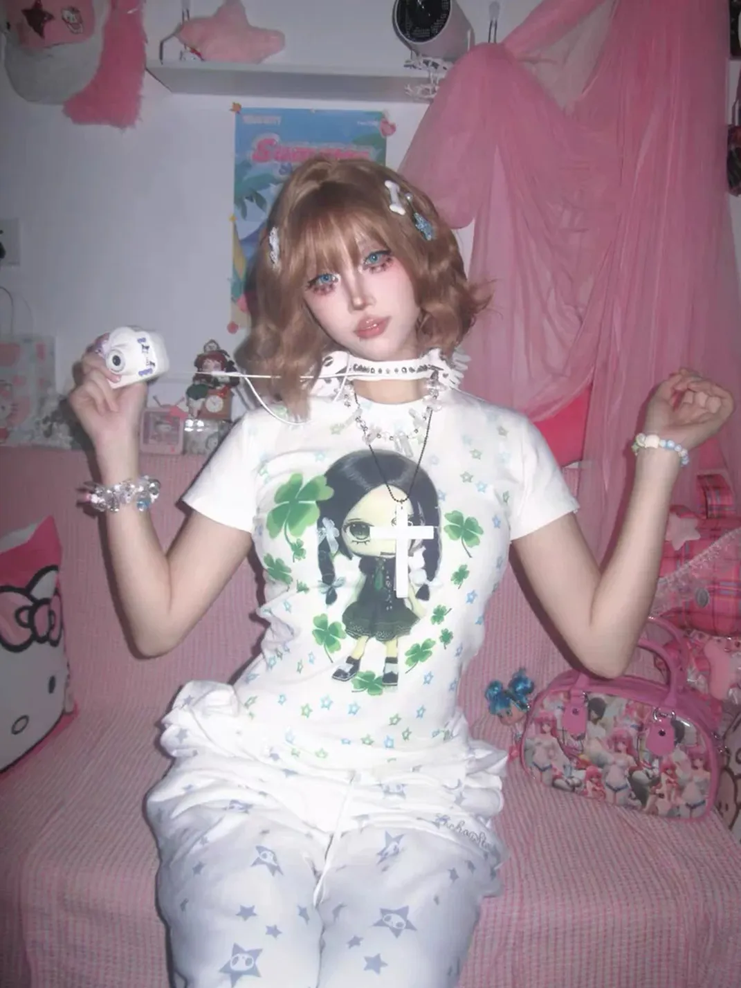 WEBBAR | Dreamcore Clover Doll Graphic T-Shirt