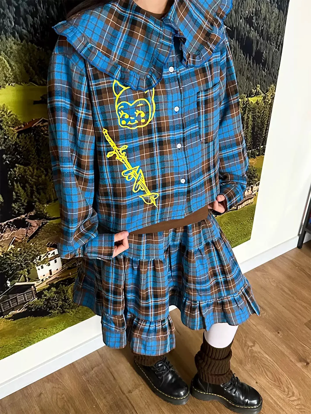 Bunnybunnygun | Vintage Blue Plaid Ruffle-Collar Cropped Shirt