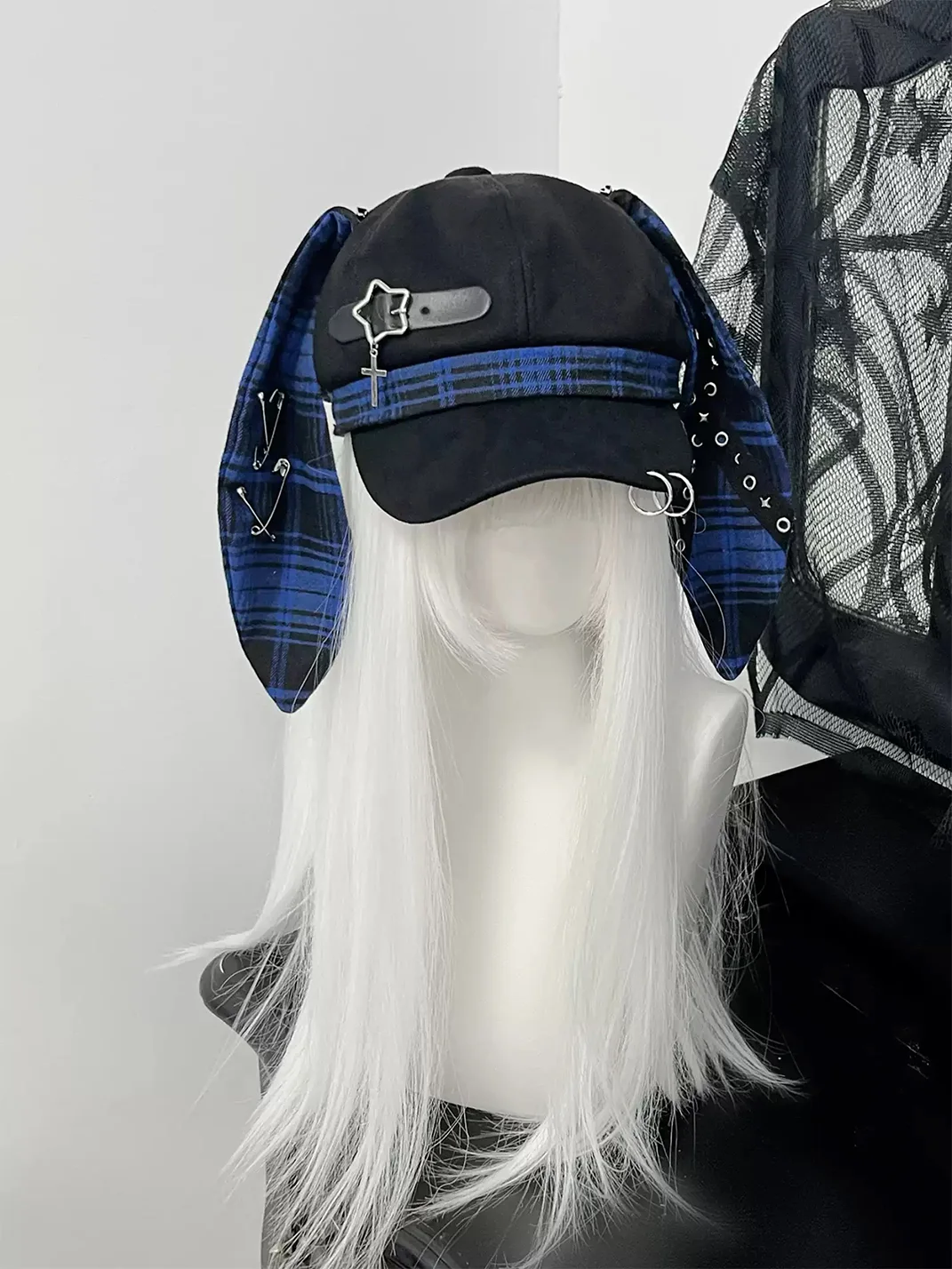 1GASTERINN | Punk Beret With Bunny Ears