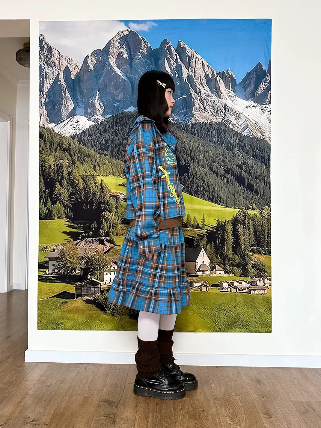 Bunnybunnygun | Vintage Blue Plaid Ruffle-Collar Cropped Shirt