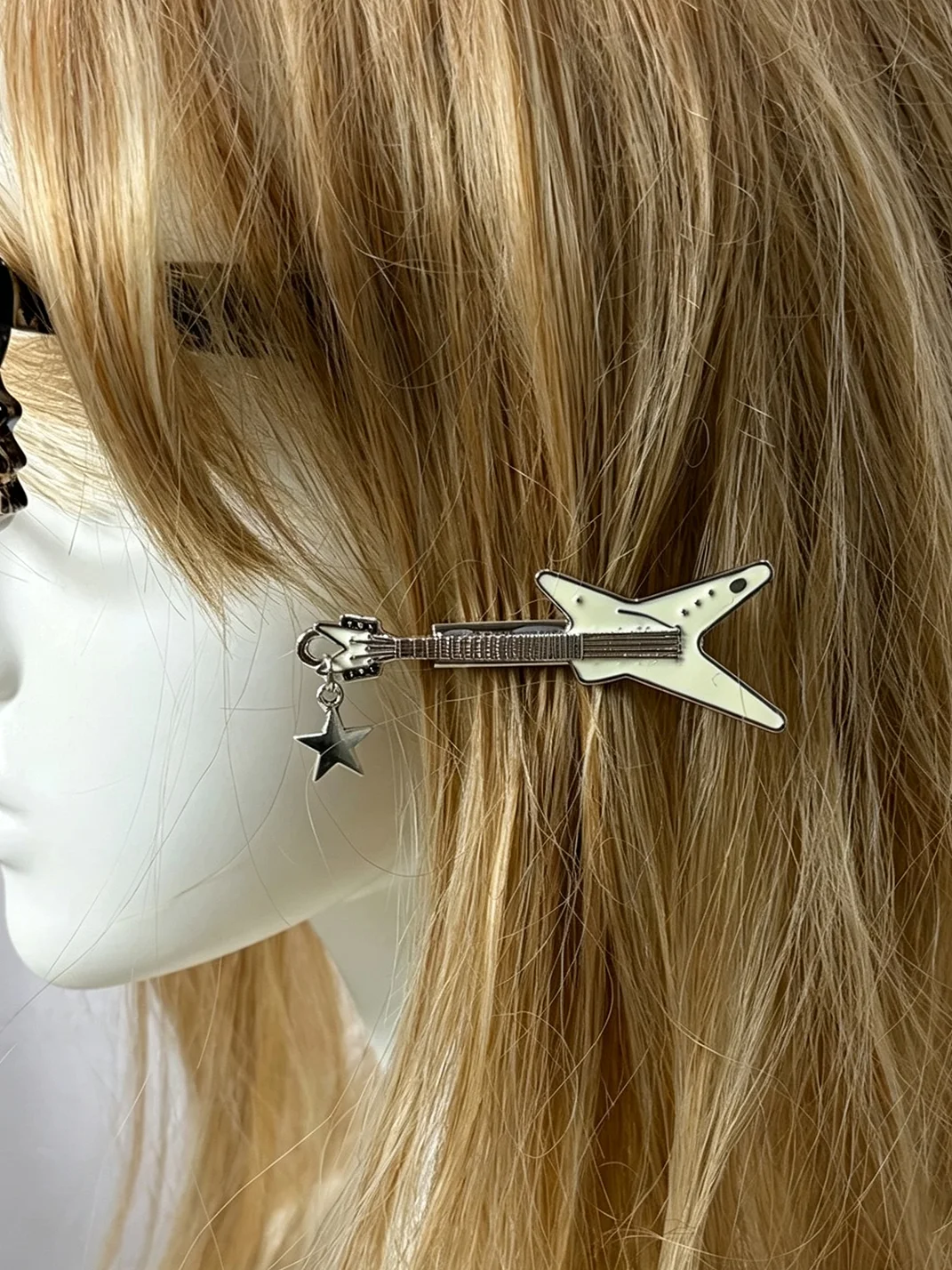 KHEPHAIA | Sweet Bow Alloy Star Guitar Hair Clips