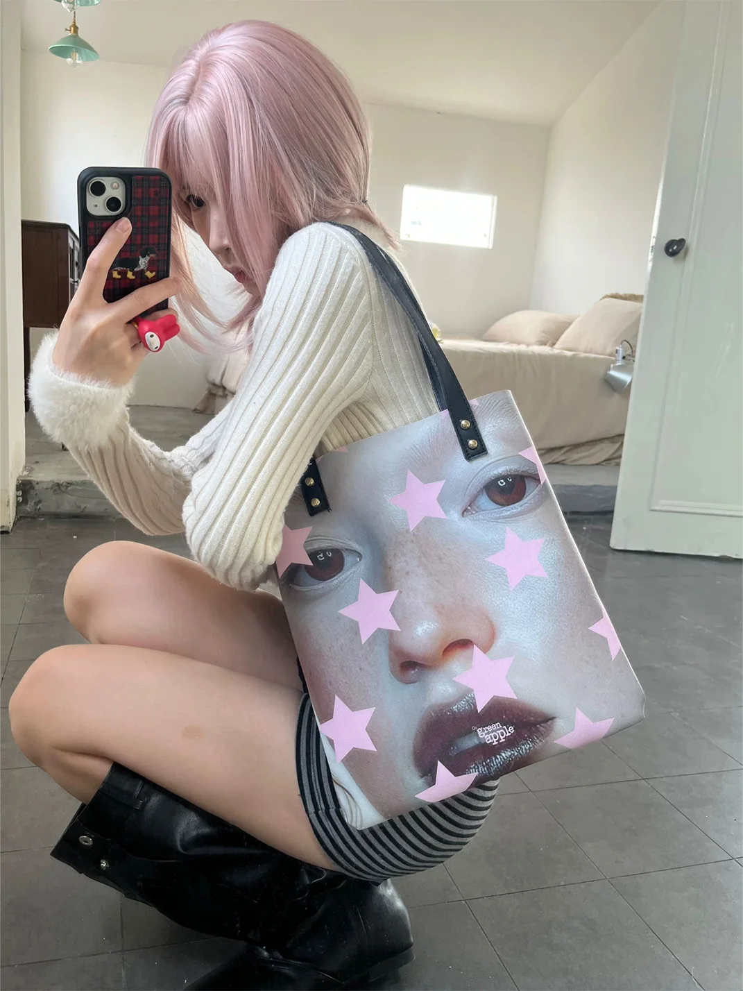 Oogreenapple | Portrait Star Print PU Tote Bag