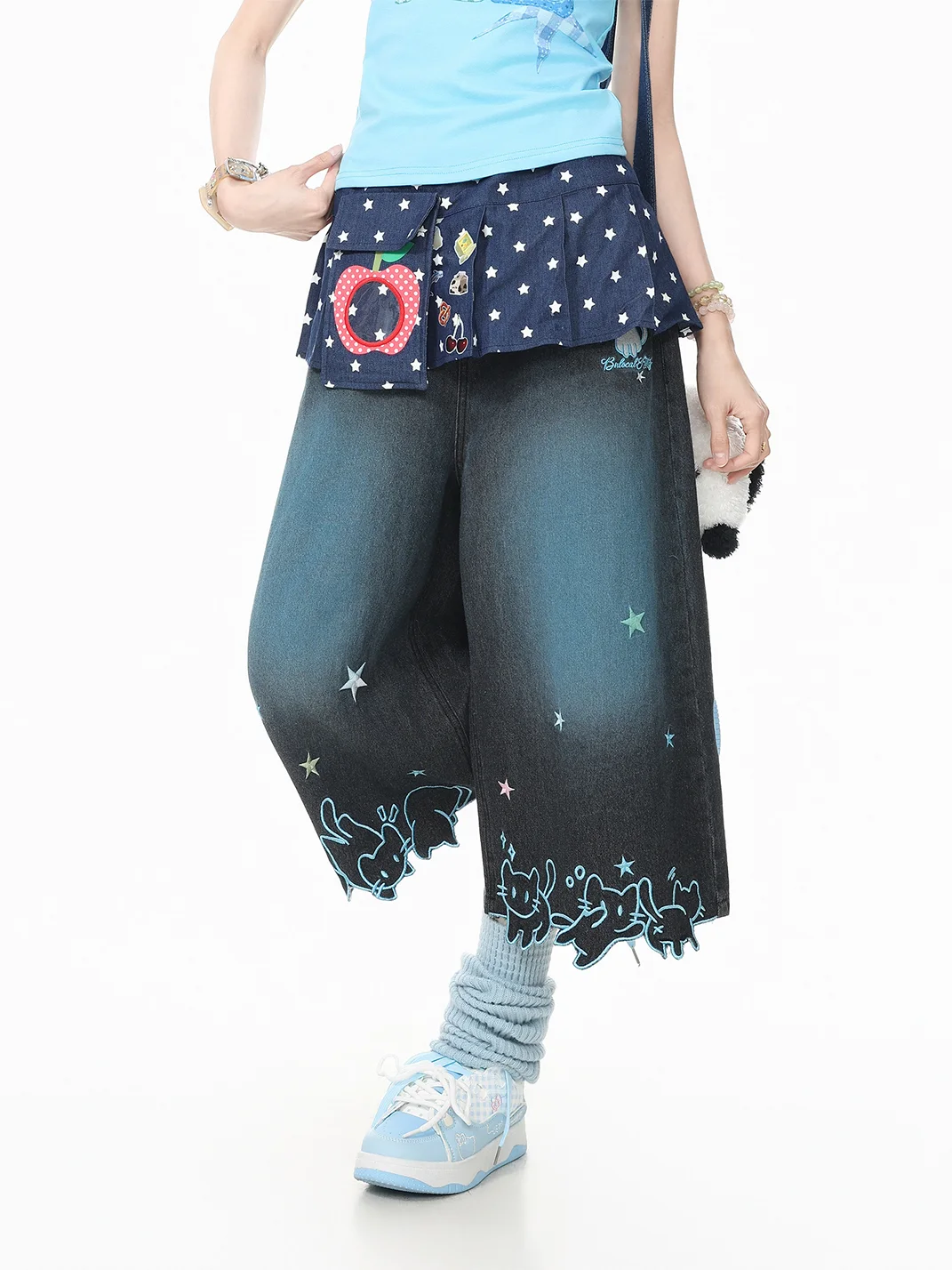 Languid Park | Women's Star Cat Embroidered Wide Leg Cropped Jeans