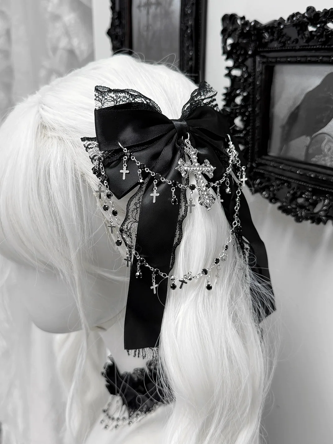 1GASTERINN | Cute Lace Bow Chain Gothic Hair Clip