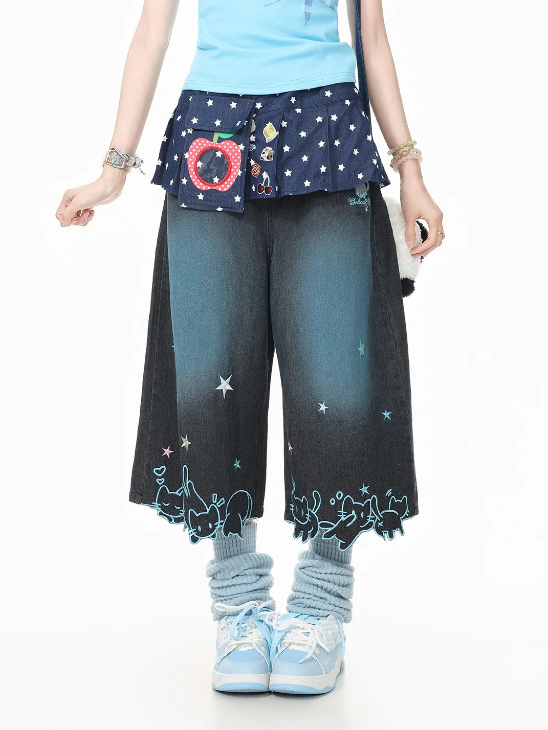 Languid Park | Women's Star Cat Embroidered Wide Leg Cropped Jeans