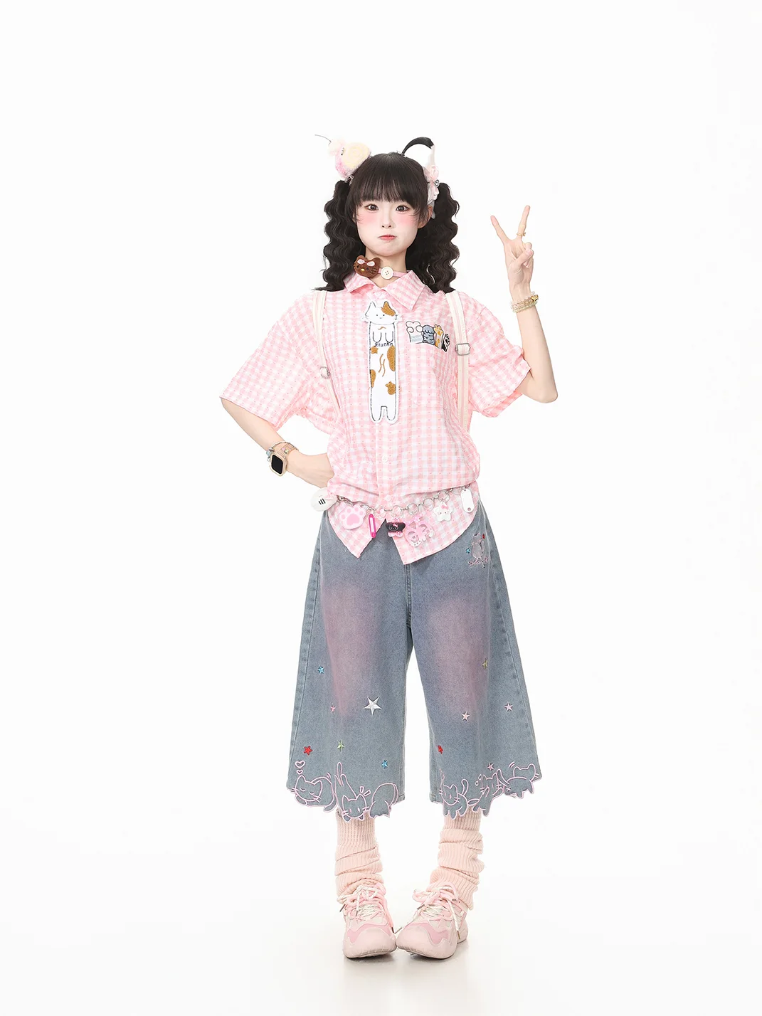 Languid Park | Women's Star Cat Embroidered Wide Leg Cropped Jeans
