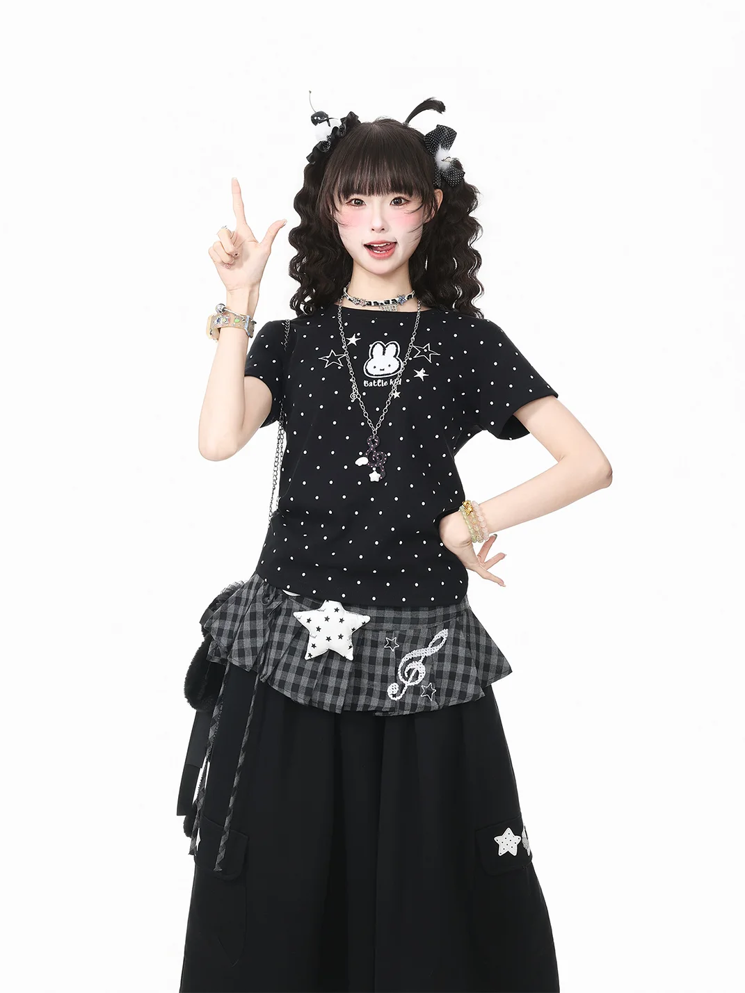 Languid Park | Embroidered Round Neck Short Sleeve T-Shirt