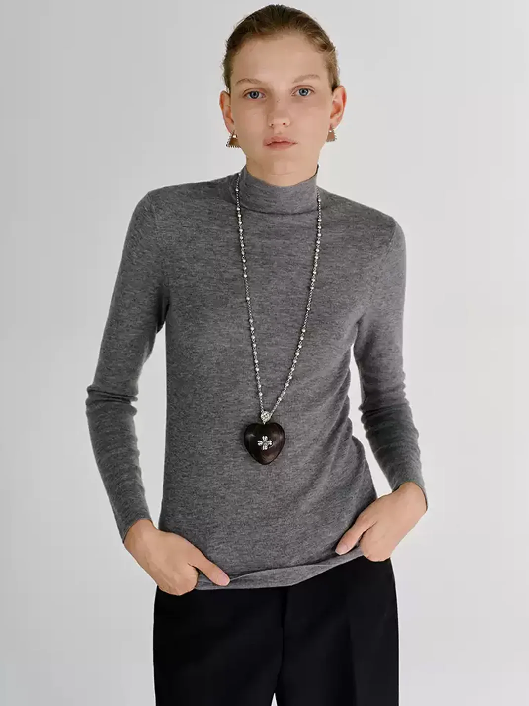 Tokokkino | Heart-Shaped Wooden Pendant Necklace