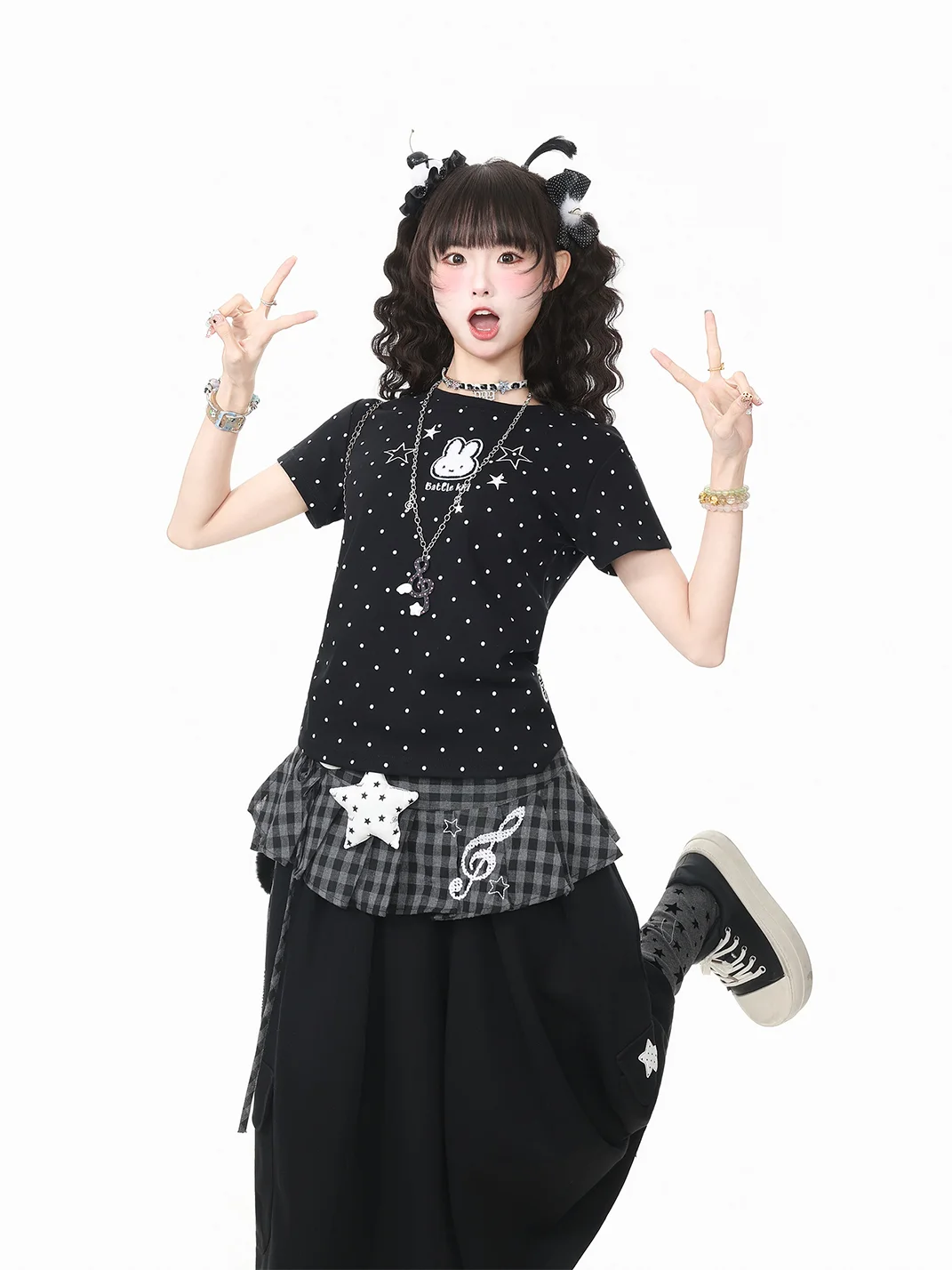 Languid Park | Embroidered Round Neck Short Sleeve T-Shirt