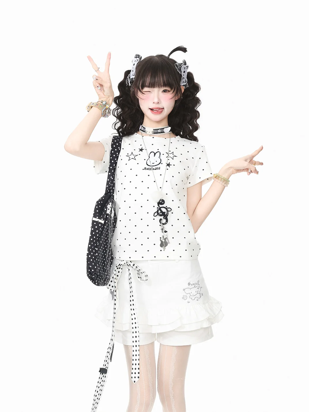 Languid Park | Embroidered Round Neck Short Sleeve T-Shirt