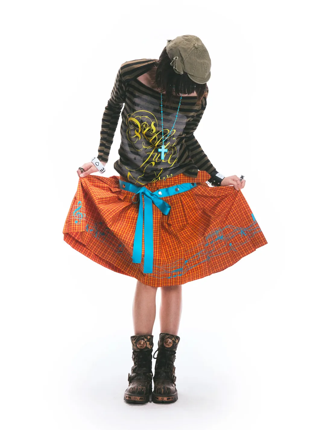 Fruitanari | Musical Note Embroidered Pleated Skirt