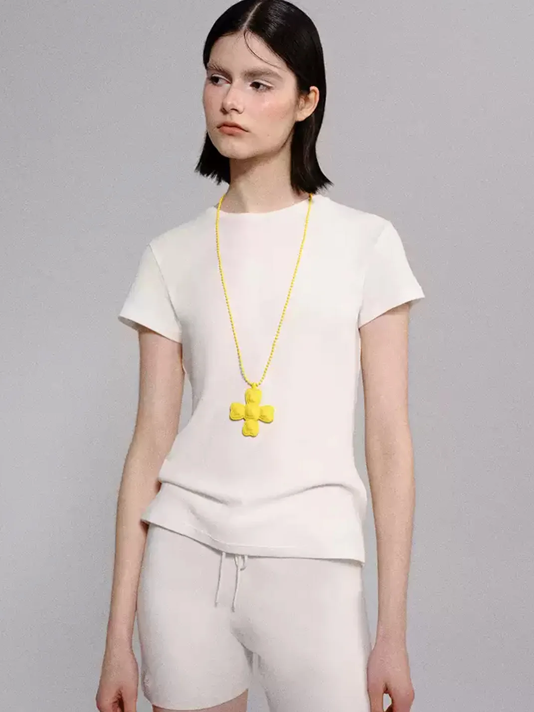 Tokokkino | Colorful Resin Four-Sided Bow Pendant Necklace