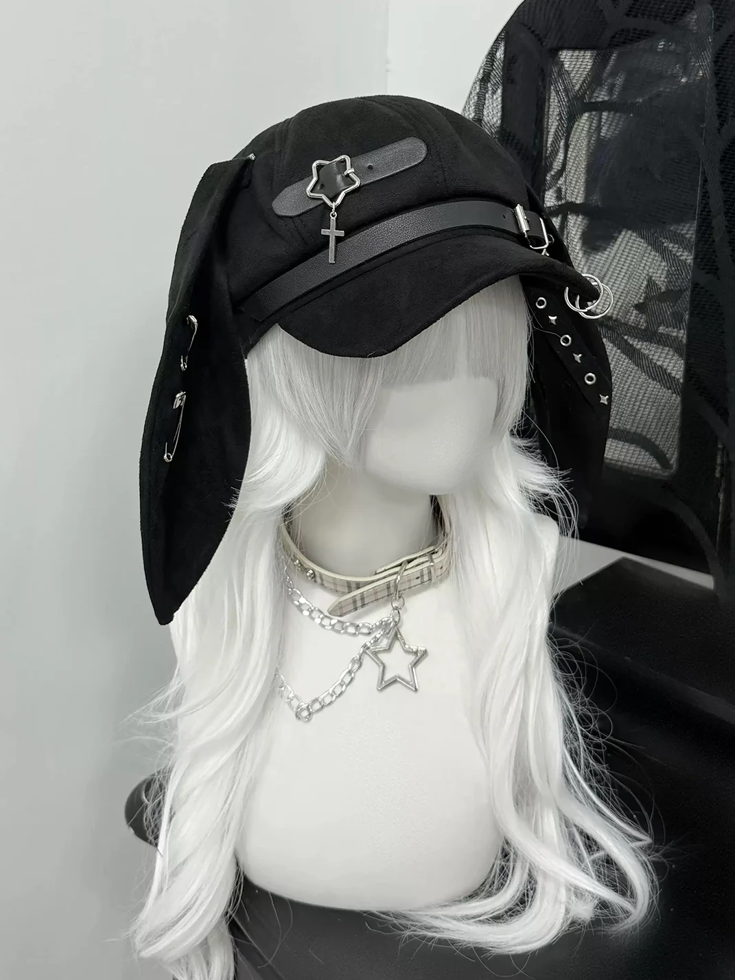 1GASTERINN | Punk Beret Hat With Detachable Bunny Ears