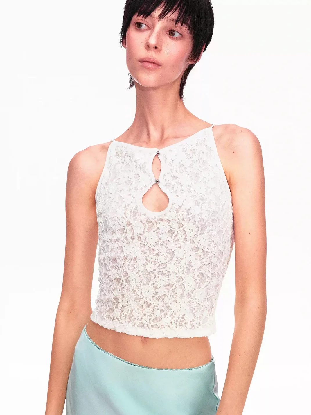Ayo | Slim Fit Keyhole Lace Camisole