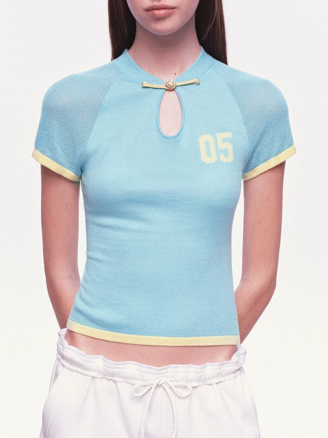 Ayo | Contrast Trim Fitted Cropped Number T-Shirt