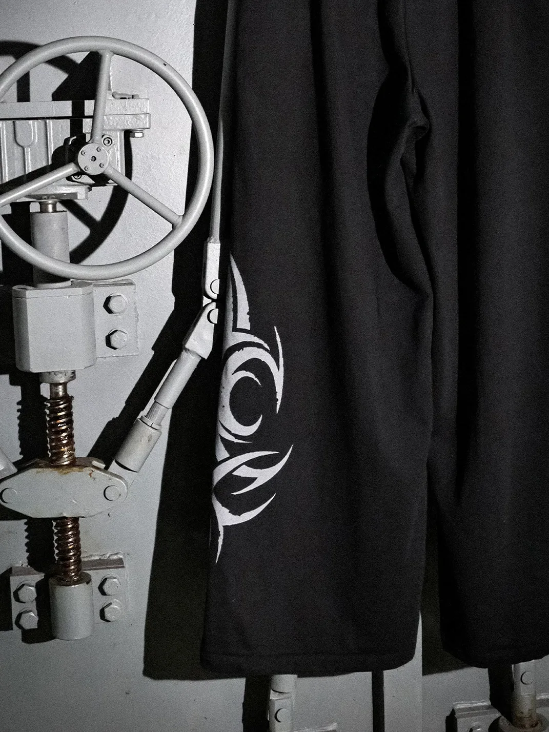 LoseControlEdge | Reversible Baggy Tribal Print Sweatpants