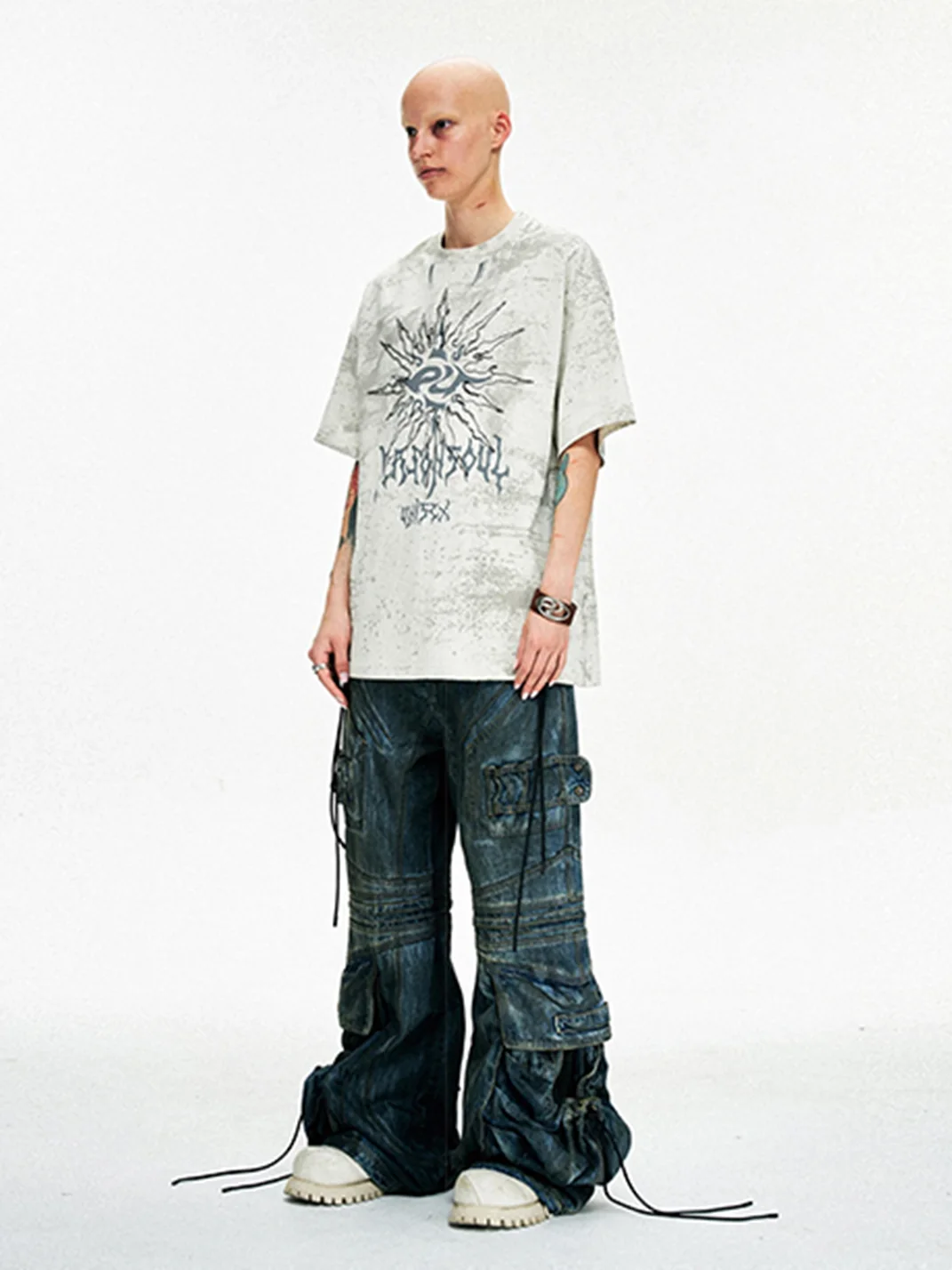 PERSONSOUL | Sun Totem Embroidered Oversized T-Shirt