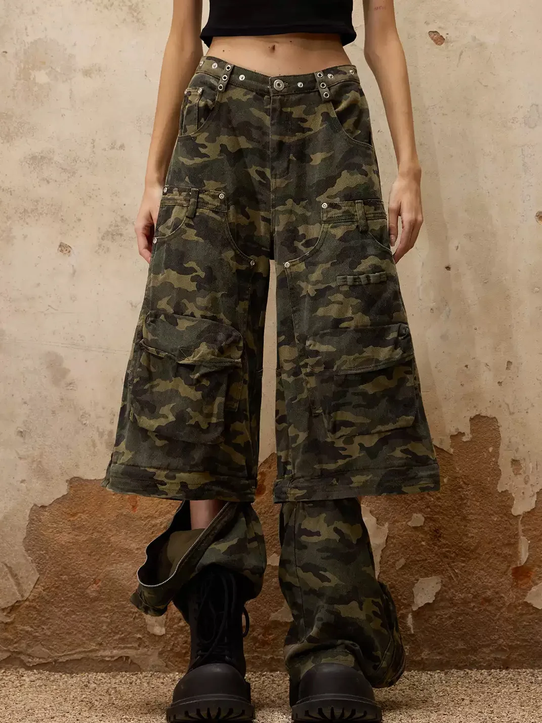 PERSONSOUL | Three-In-One Detachable Camouflage Bib Cargo Pants