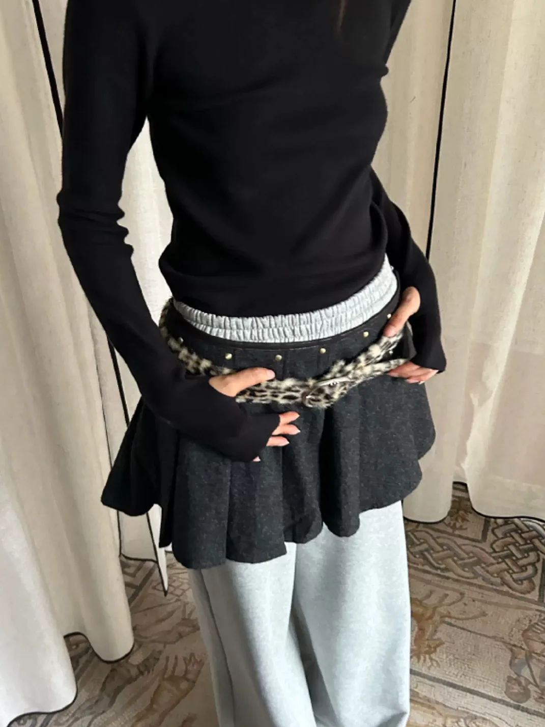 Oinimi | Women's Fuzzy Leopard Gradient Belt