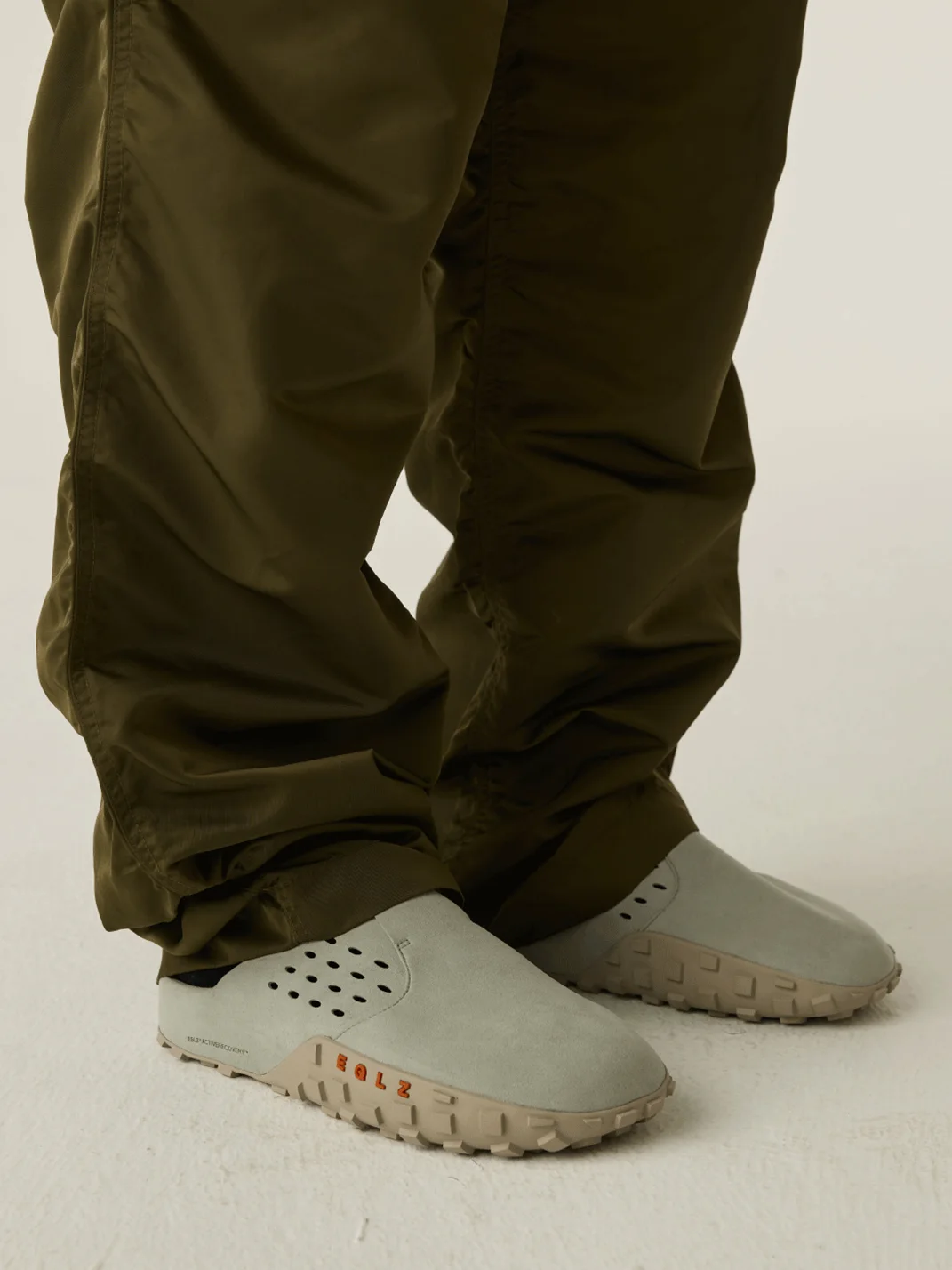 EQLZ | Men's Wide Fit Suede Mules