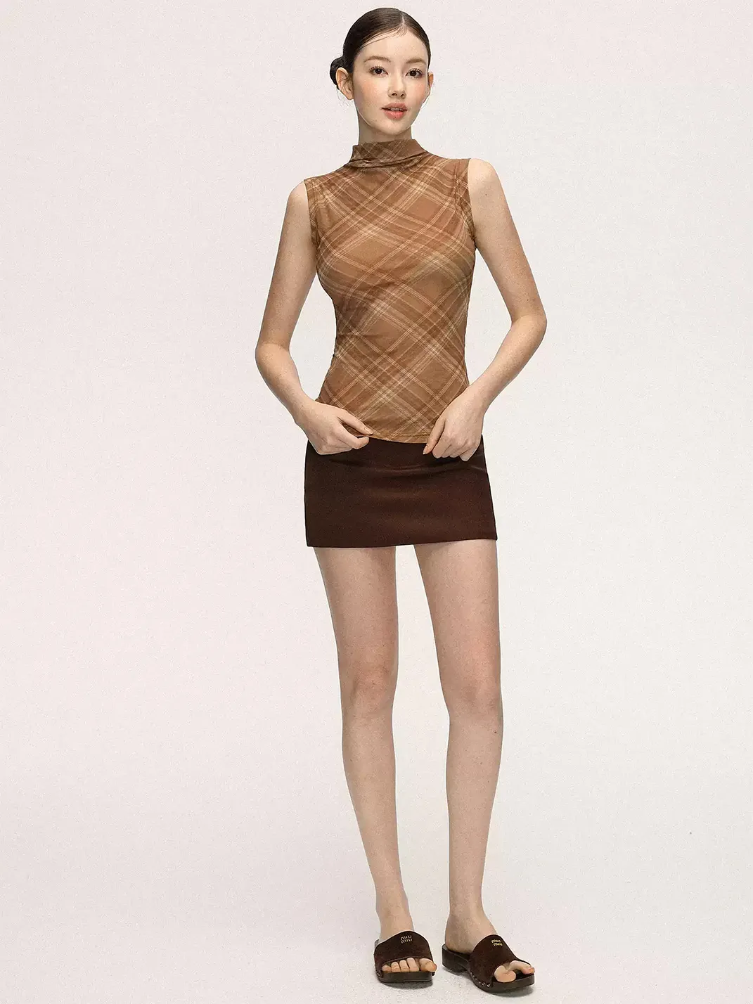 Anna aneae | Women's Slim Plaid Mock Neck Tank Top