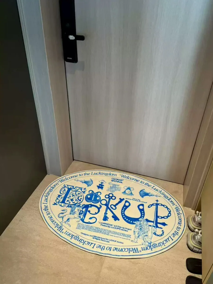 LUCKUP Archive | Luckingdom Oval Sofa Floor Mat - 4