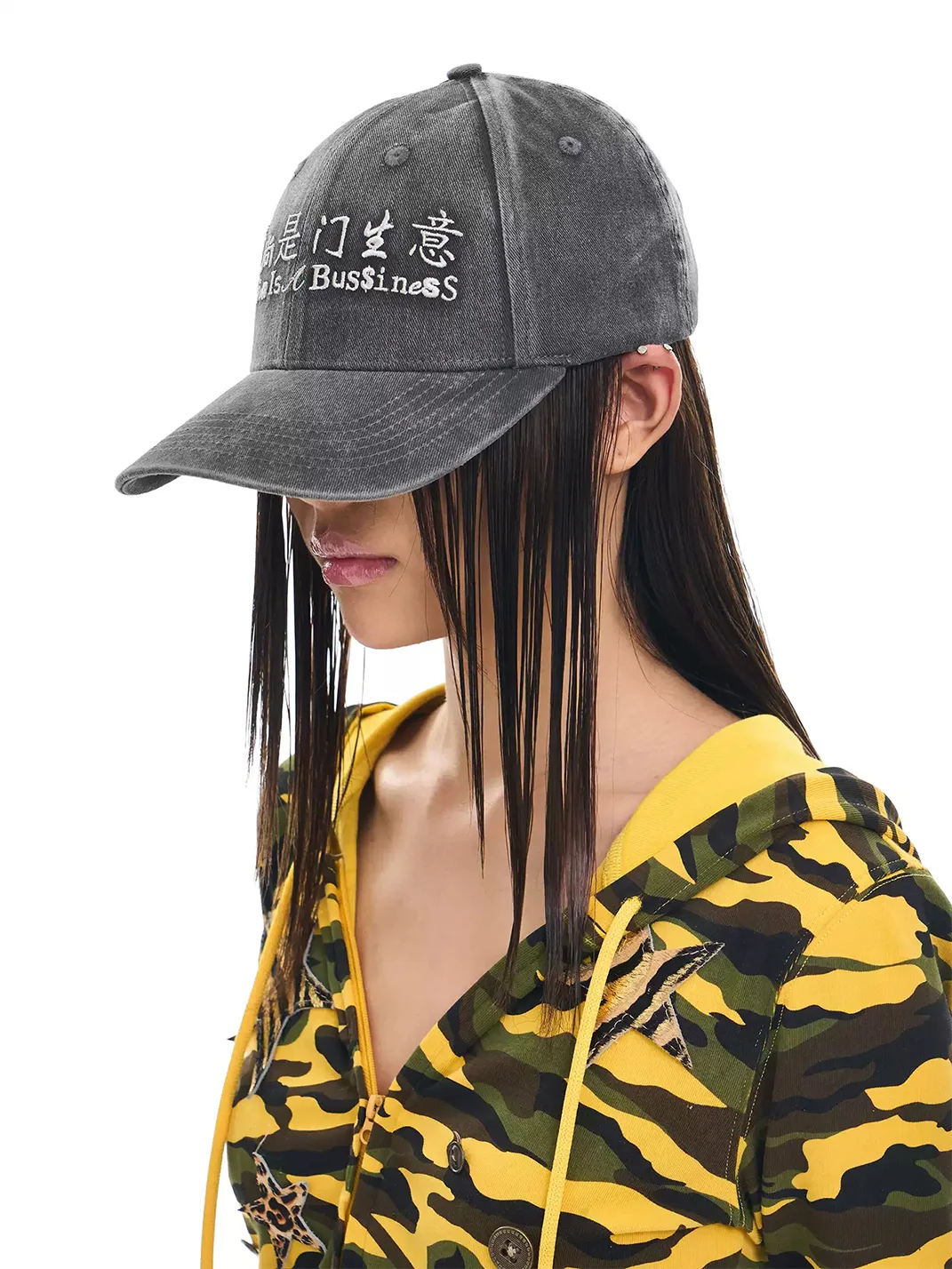 HuDieGongZhu | Embroidered Washed Denim Baseball Cap