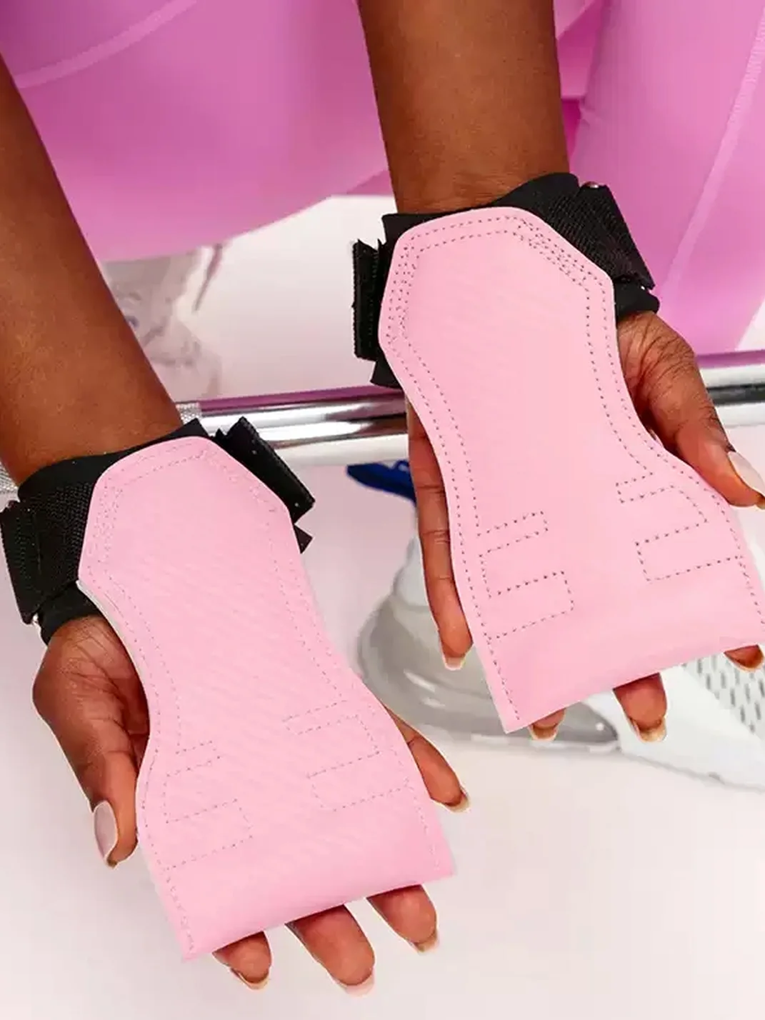 DEEPIMPACT | Glitter Weightlifting Grip Gloves
