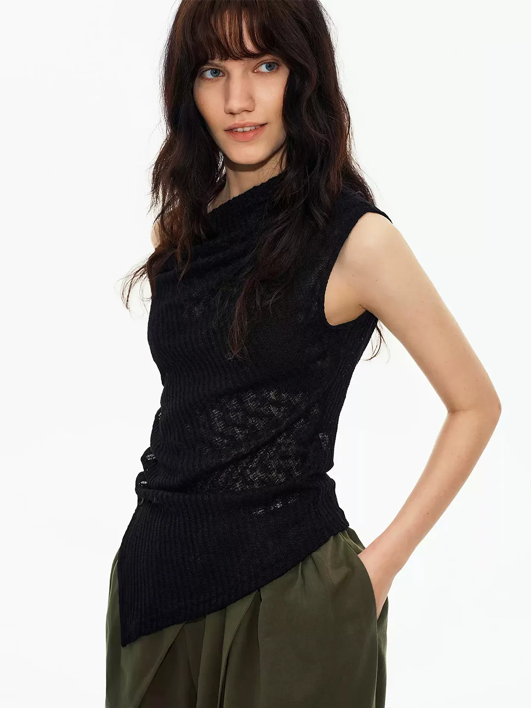 Ayo | Asymmetric One-Shoulder Button Knit Top