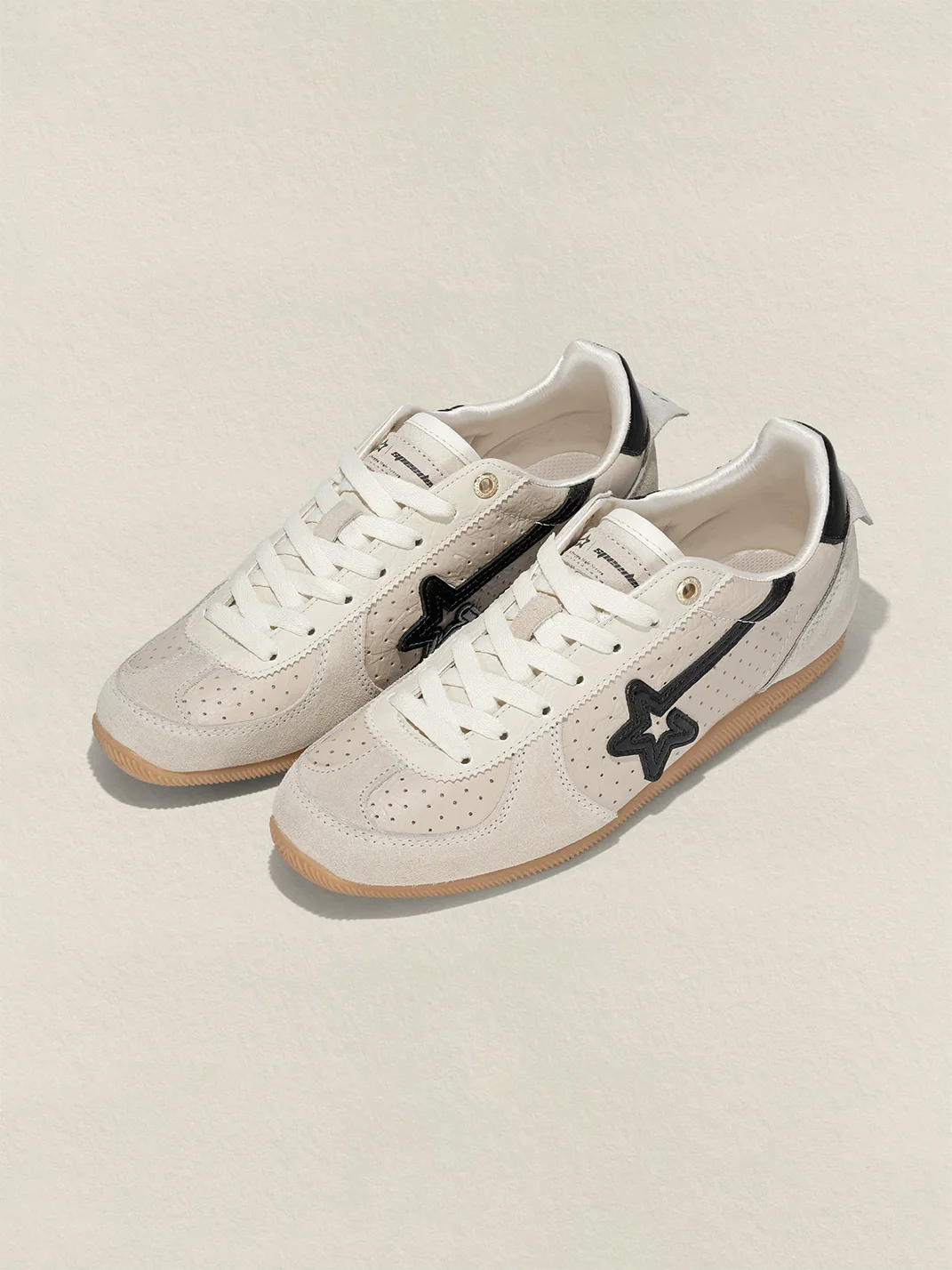 RIPSTAR | Bubble Milk Tea Retro Low-Top Sneakers