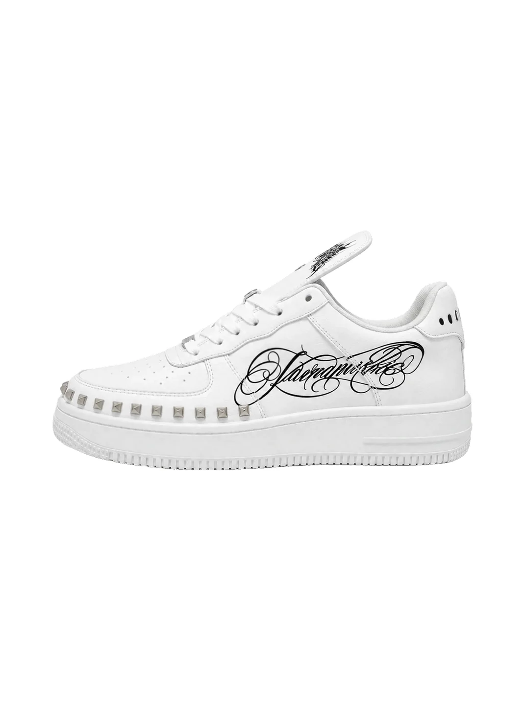 KARMANISTIC | Rivet Thick Sole Low-Top Sneakers