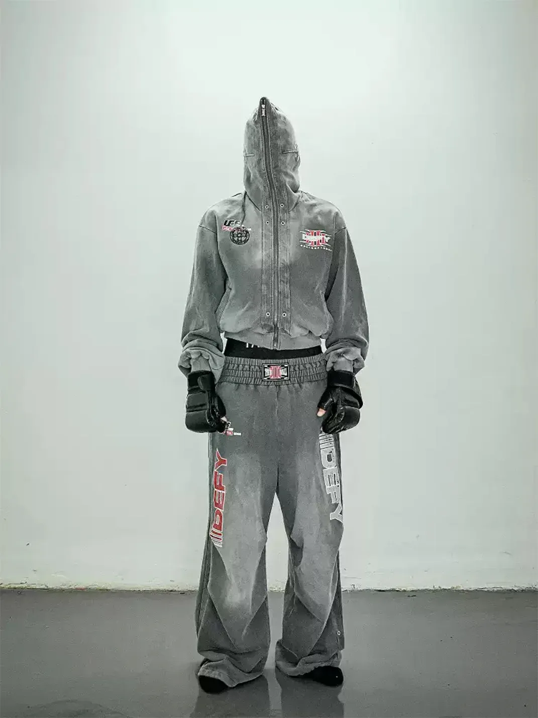 LoseControlEdge | Tie‑Up Hood Eyelet Sweatshirt Set